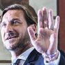 Tak Rela Rival AS Roma Berjaya, Totti Doakan Lazio Segera Terpuruk