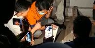 Polisi Gelar Prarekonstruksi 48 Adegan Pembunuhan Madiun, Istri Sah Tak Kuasa Tahan Tangis Peluk Suami