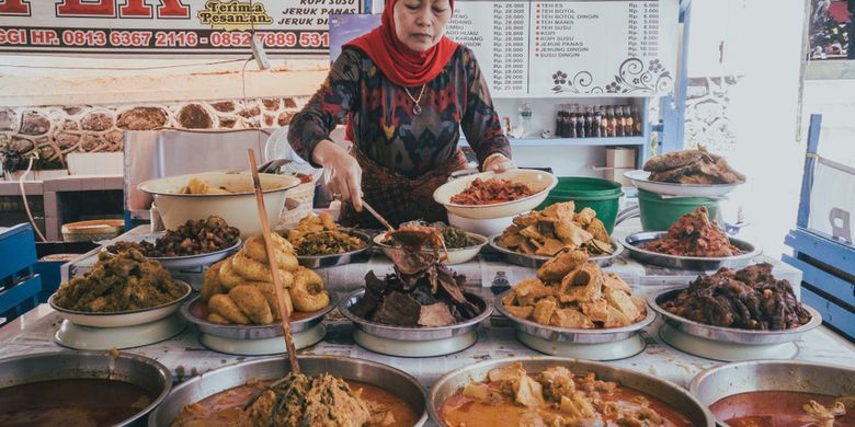  5  Makanan  Khas Lapau Nasi Kapau yang Tidak ada di Rumah 