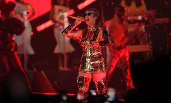 Katy Perry Siap Meluncur ke Luar Angkasa: Saya Sangat Bersemangat!
