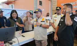 Kunjungi Maumere, Mendagri Apresiasi Manajemen Posko Pemkab Sikka