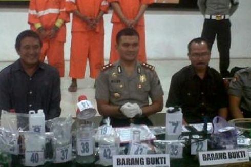 Pasutri Ini Mampu Produksi Sabu 20 Gram Per Hari