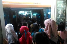 Lagi Tidur di Transjakarta, Penumpang Kaget Busnya Masuk Tol