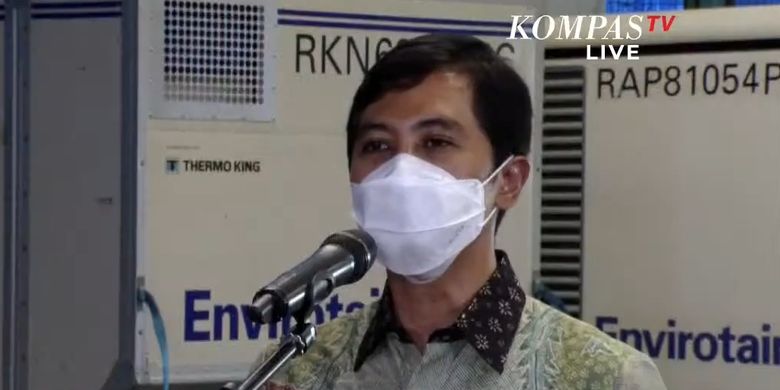 Screen grab of Deputy Health Minister Dante Harbuwono speaks at the Soekarno-Hatta International Airport as 10 million doses of bulk vaccine from China's Sinovac arrive in Indonesia on Tuesday, March 2, 2021. 