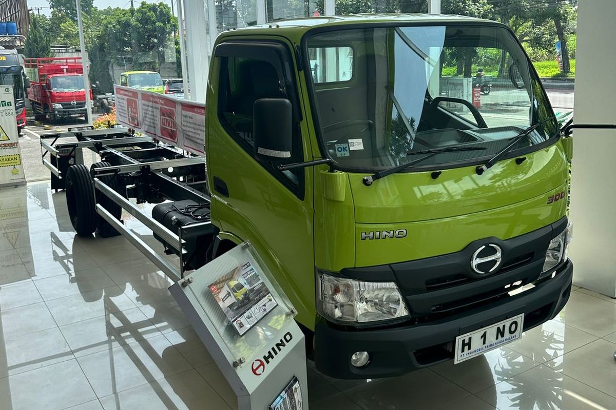 Benarkah Hino Milik Toyota?