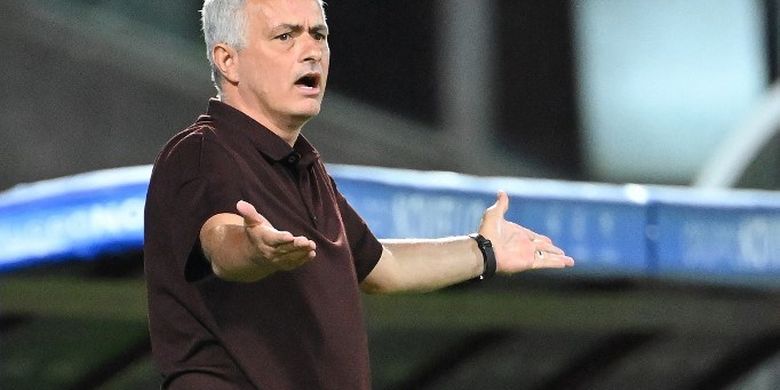 Parah! Kata Mourinho Setelah AS Roma Dihancurkan Tim Norwegia 16