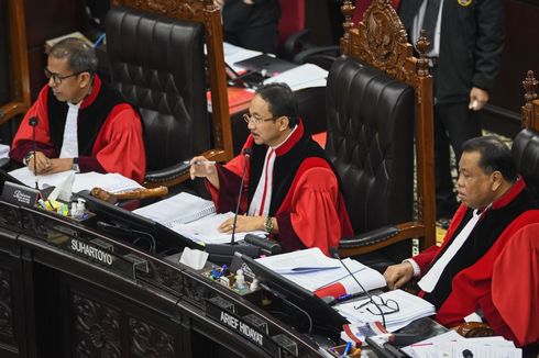Airlangga Bersaksi di MK, Hakim Arief Singgung Suara Golkar Naik dan Dugaan Efek Bansos