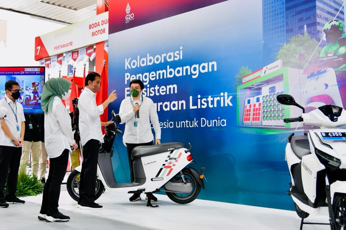 Peresmian kolaborasi Electrum, Pertamina, Gogoro, dan Gesits di Jakarta, Selasa (22/2/2022). 