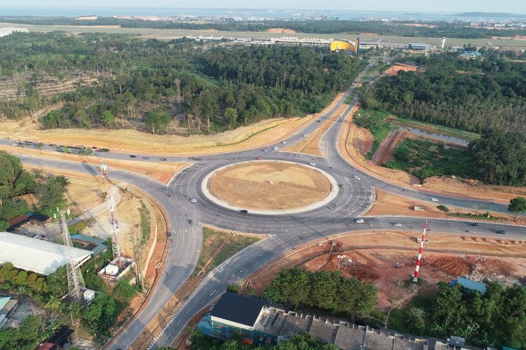 BP Batam terus mengerjakan pebangunan infrastrusktur, terutama pelebaran jalan yang bertujuan untuk meningkatkan mobilitas dan kelancaran transportasi. 