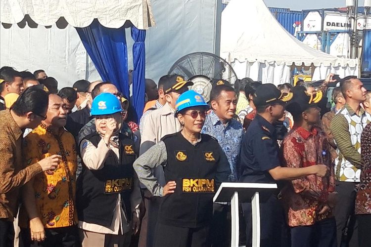 Menteri Kelautan dan Perikanan Susi Pudjiastuti di Pelabuhan Tanjung Priok, Jakarta, Jumat (19/7/2019).