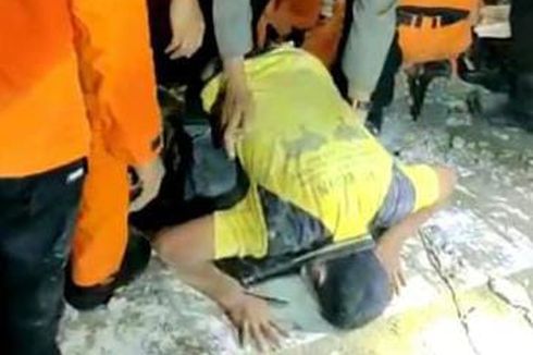 Hefian Sujud Syukur Usai Dievakuasi dari Reruntuhan Alfamart Gambut: Saya Hanya Bisa Pasrah…