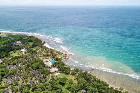 New Bali: Tanjung Lesung Lures Tourists with Its Water Sports Activities  