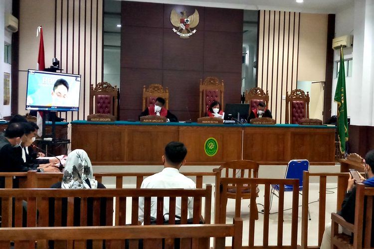 Kepala Puskesmas Di Bintan Didakwa Korupsi Uang Insentif Nakes