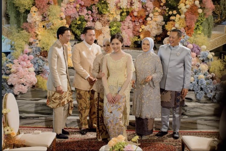 Intip Gaya Menawan Lamaran Abe Hoed dan Bella Shintya, Putri Bamsoet