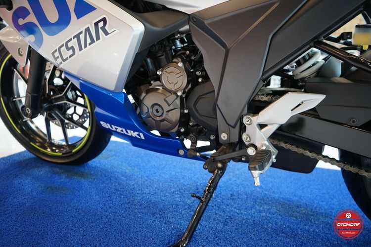 Suzuki Gixxer SF