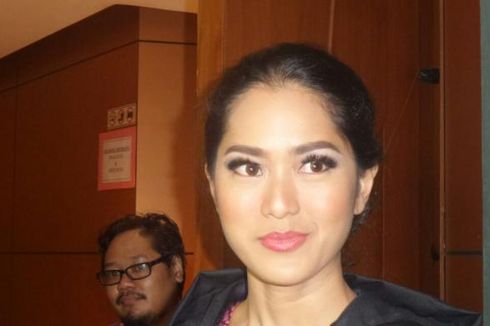 Prisia Nasution: Mata Mereka Jadi Kameraku