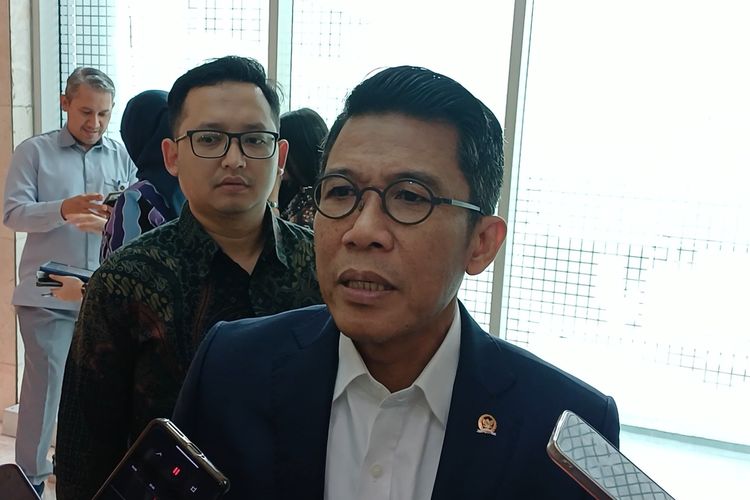Misbakhun Sebut Prabowo Baca KEM-PPKF Bukan karena Rupiah dan IHSG Melemah