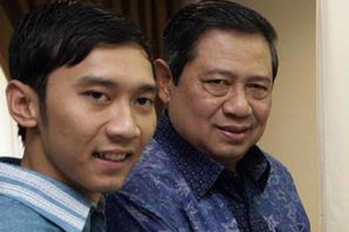 Edhie Baskoro Yudhoyono (Ibas) bin Susilo Bambang Yudhoyono.