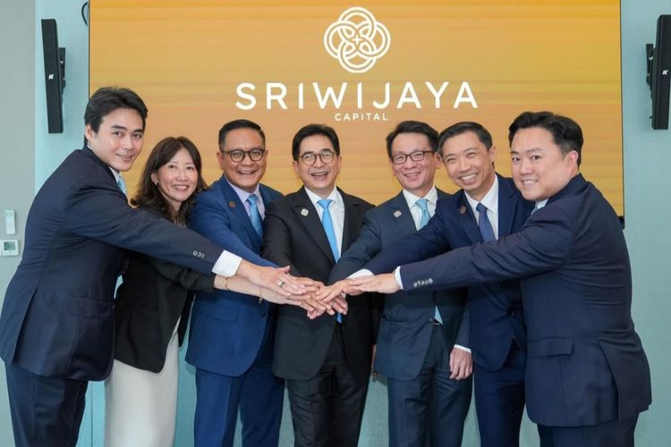Ketua Dewan Pengawas Indonesia Business Council (IBC) Arsjad Rasjid saat mengumumkan peluncuran  Sriwijaya Capital pada Kamis (2/10/2025).
