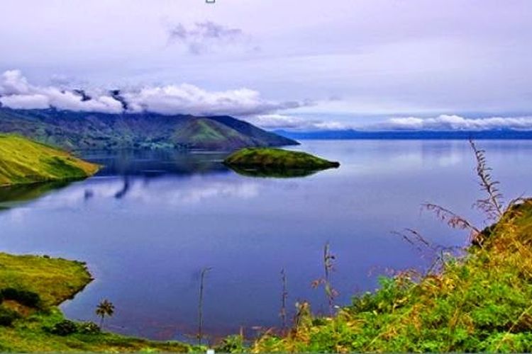 Pulau Tulas Samosir Danau Toba DOK. Dinas Kebudayaan dan Pariwisata Sumatera Utara