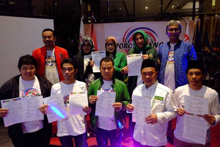 Poros Juang melangsungkan deklarasi untuk Pemilihan Bupati dan Wakil Bupati Karawang 2020 di Swis Belinn Hotel Karawang, Rabu (29/1/2020) malam.