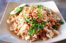 Resep Nasi Goreng Cumi Asin untuk Makan Malam