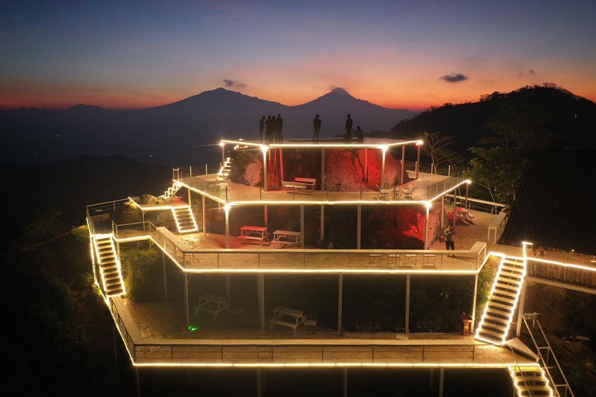 Tumpeng Menoreh Kulon Progo