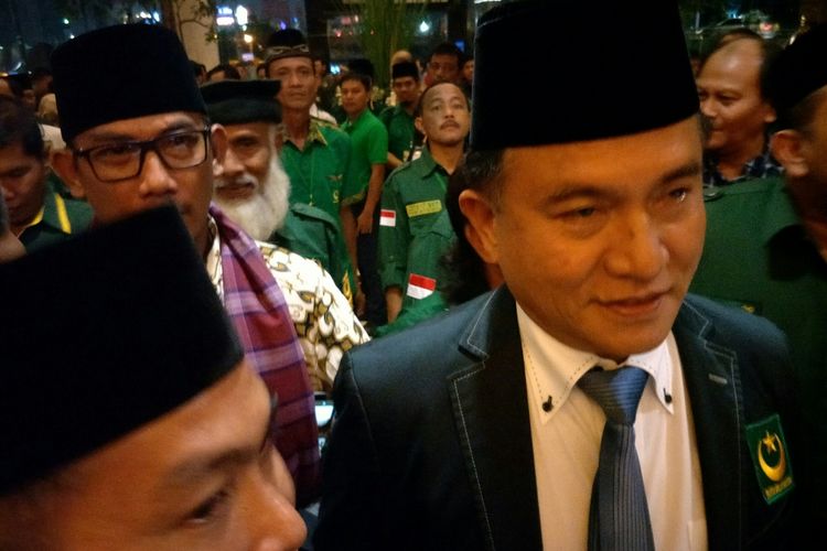 Ketua Umum PBB Yusril Ihza Mahendra di Mukernas kedua PBB 