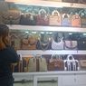 Pedagang Tas KW Branded di Mangga Dua Mengaku Tak Pernah Dapat Pelanggan Ibu-ibu Pejabat