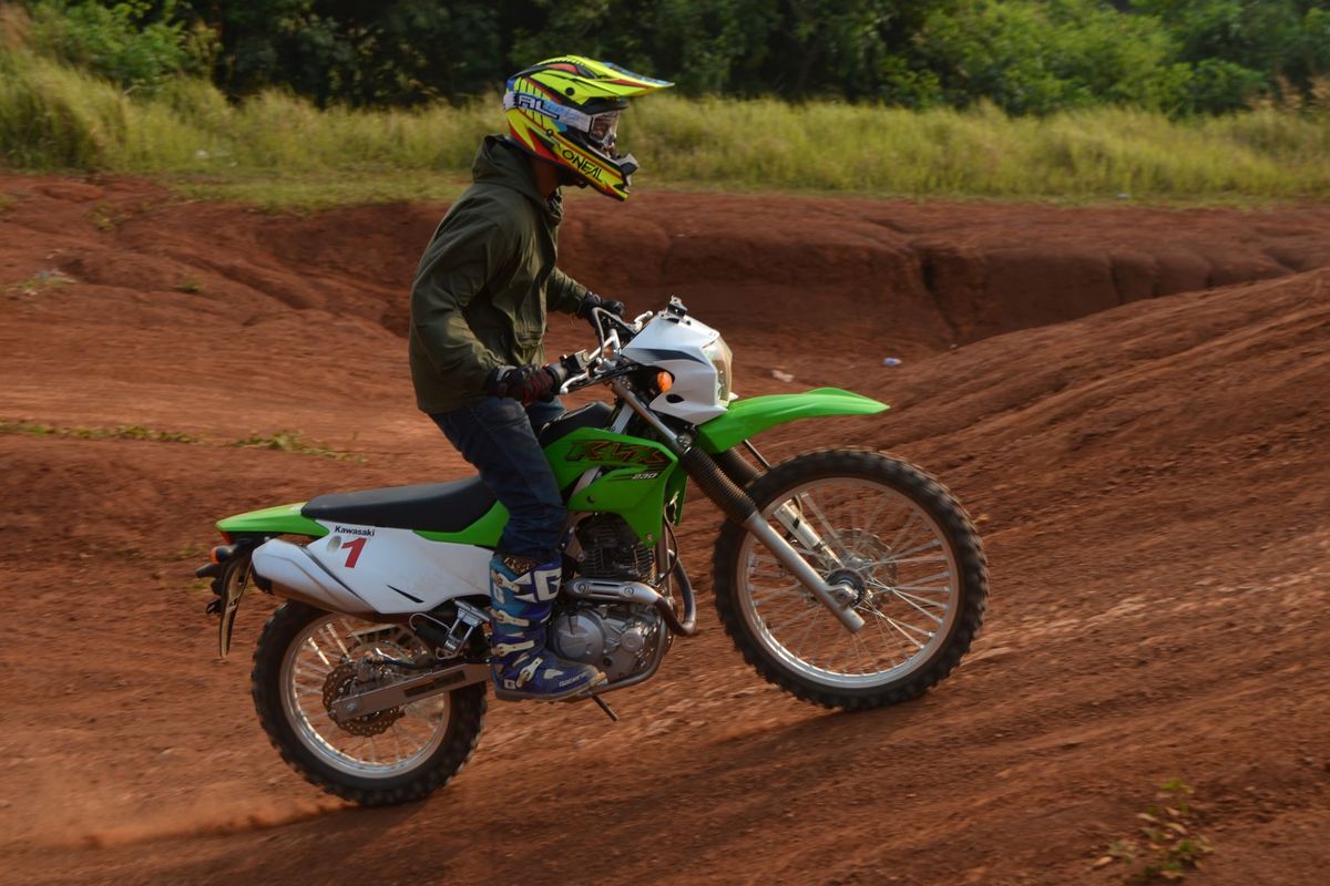 Test Ride Kawasaki KLX 230