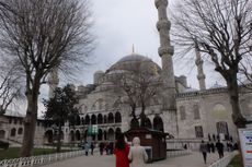 Mengenal Masjid Biru, Bangunan Paling Ikonik di Istanbul Turki