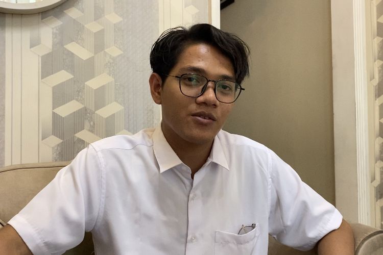 Zakaria Wanda, ponakan Mahfud MD, saat ditemui di Surabaya, Rabu (18/10/2023)