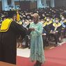 Kisah Wisudawan UNS Solo Meninggal Sebelum Diwisuda, Pengambilan Ijazah Diwakili Kakaknya