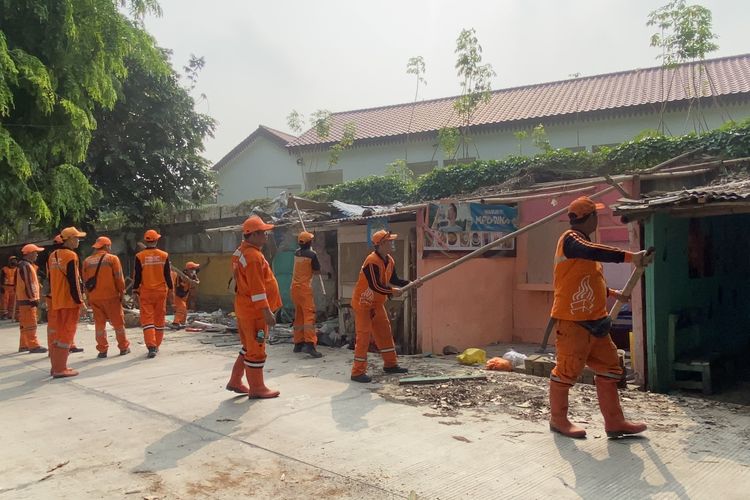 Akhir Perjalanan Pedagang di Setu Babakan...