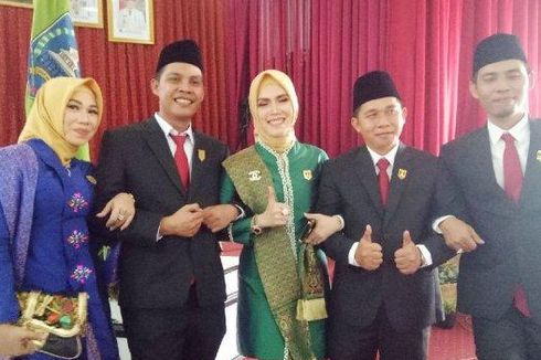 Lima Bersaudara Dilantik Jadi Anggota Dewan di Kabupaten Hulu Sungai Selatan