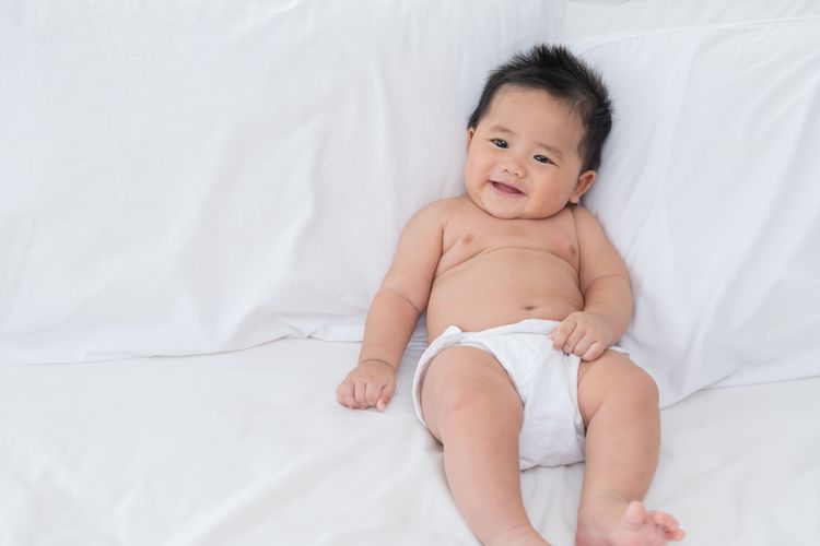 Popok Rutin Diganti, Kenapa Kulit Bayi Masih Merah? Ini Kata Dokter