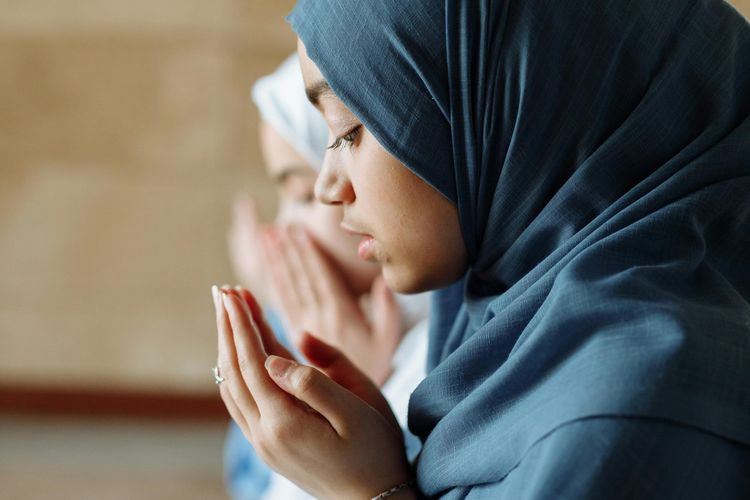 Amalan yang Bisa Dilakukan Wanita Sedang Haid Selain Puasa Tasua dan Asyura