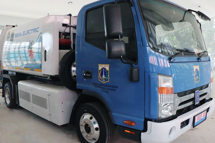 Truk Listrik yang digunakan DLH DKI Jakarta