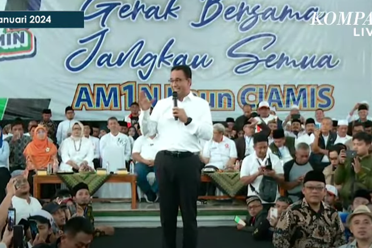 Calon presiden nomor urut 1, Anies Baswedan saat kampanye di Ciamis, Jawa Barat, Kamis (4/1/2024).