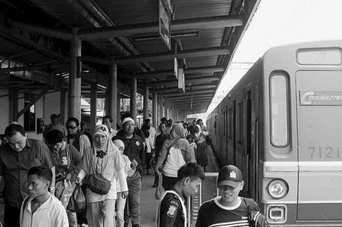 Enam Stasiun KRL di Depok Dijaga Ketat Polisi