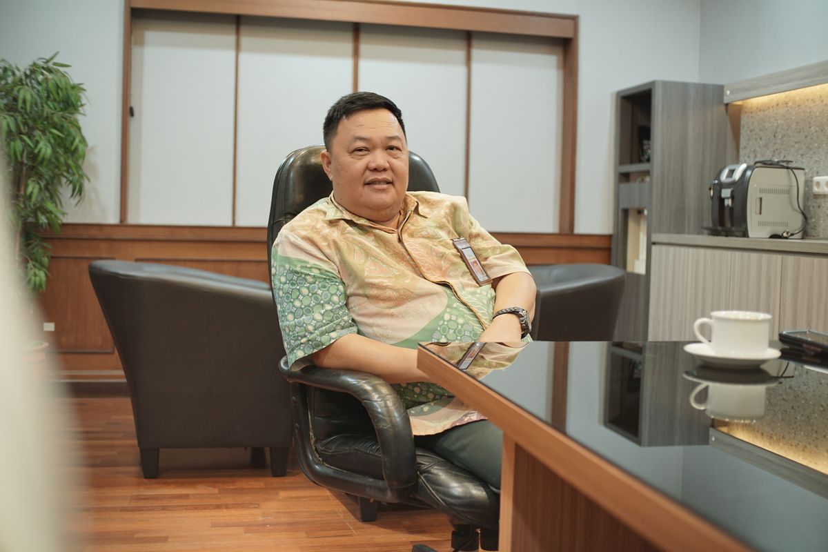 Brigjen (Pol) Yehu Wangsajaya berpose usai sesi wawancara di Kompleks Mabes Polri, Jakarta, Jumat (11/11/2022).