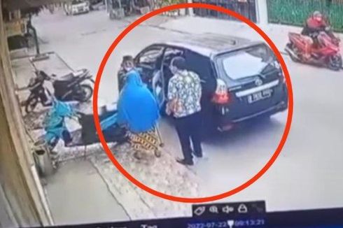 4 Pria Bawa Mobil Tipu Nenek Renta di Koja, Gasak Gelang Emas Seharga Rp 20 Juta