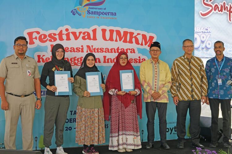 Sampoerna Grup bersama pemerintah dan sektor swasta menggelar Sampoerna Festival UMKM 2024 bertema Kreasi Nusantara Kebanggaan Bangsa mulai 20-23 Agustus 2024 di Area Garden Sampoerna Strategic Square, Jakarta.