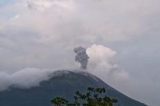 Aliran Lava Gunung Ile Lewotolok Capai 1,2 Km, Warga 2 Desa Diimbau Menjauh