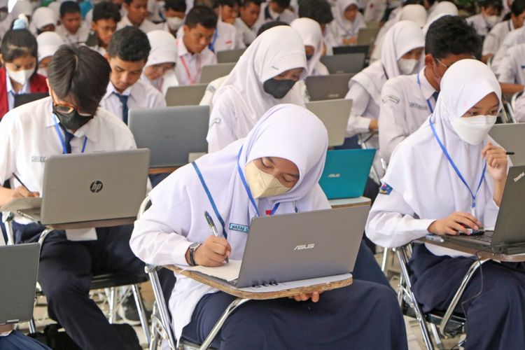 Sebanyak 2.072 calon siswa (casis) yang lolos seleksi administrasi Penerimaan Peserta Didik Baru (PPDB) SMA Pradita Dirgantara 2024/2025 akan mengikuti seleksi daerah di tiap-tiap lanud seluruh Indonesia.