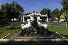 Cirebon Kembangkan Wisata Religi dan Sejarah