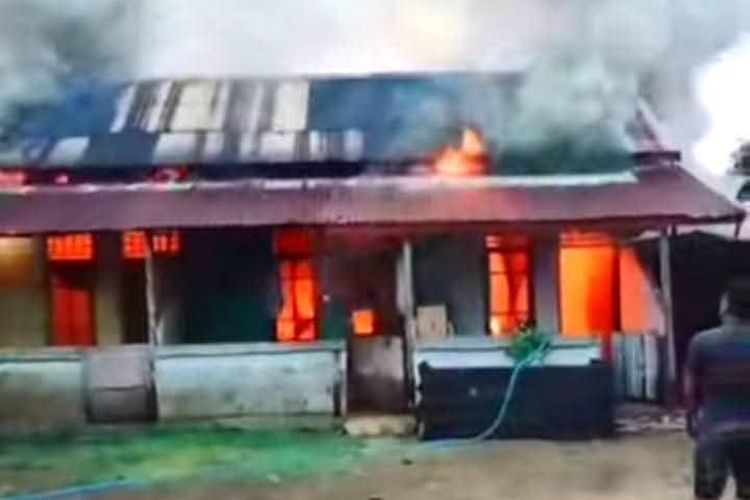 Asrama Polisi di Bima Ludes Terbakar, Diduga akibat Arus Pendek Listrik