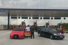 Jokowi Jajal Tol Sumo Pakai Mobil Listrik ITS