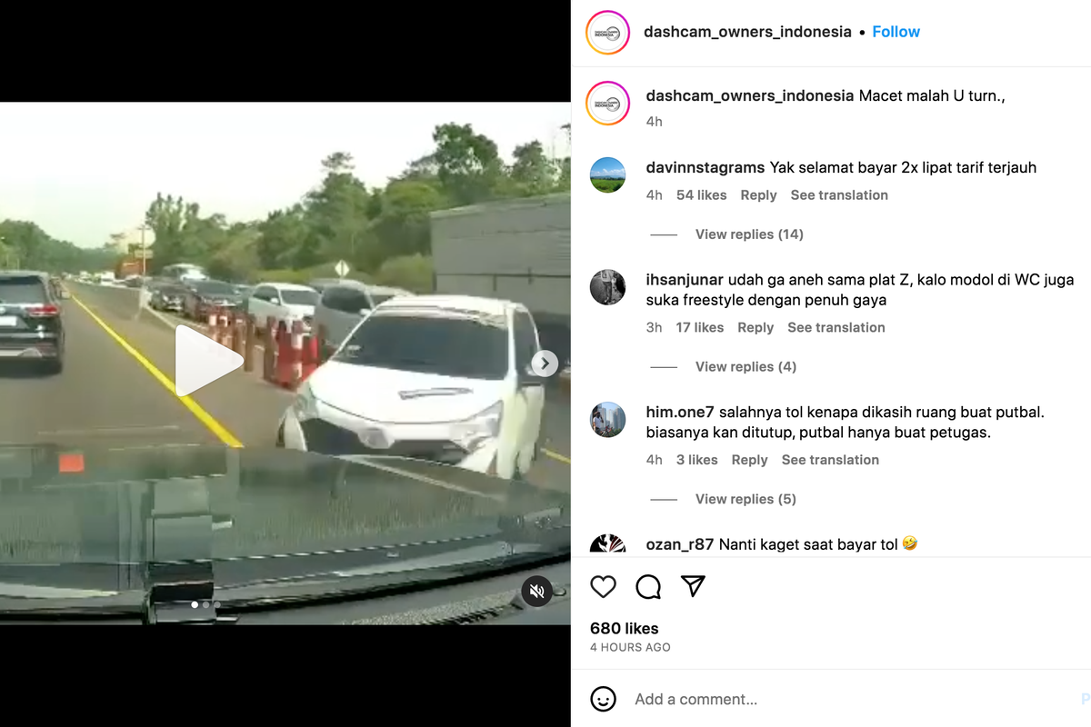 mobil putar balik di jalan tol