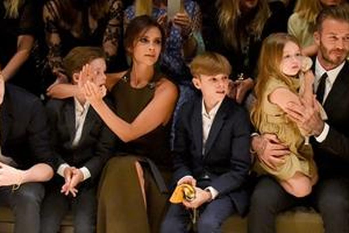 Victoria Beckham tetap meluangkan waktu untuk mencurahkan perhatiannya kepada keluarga.